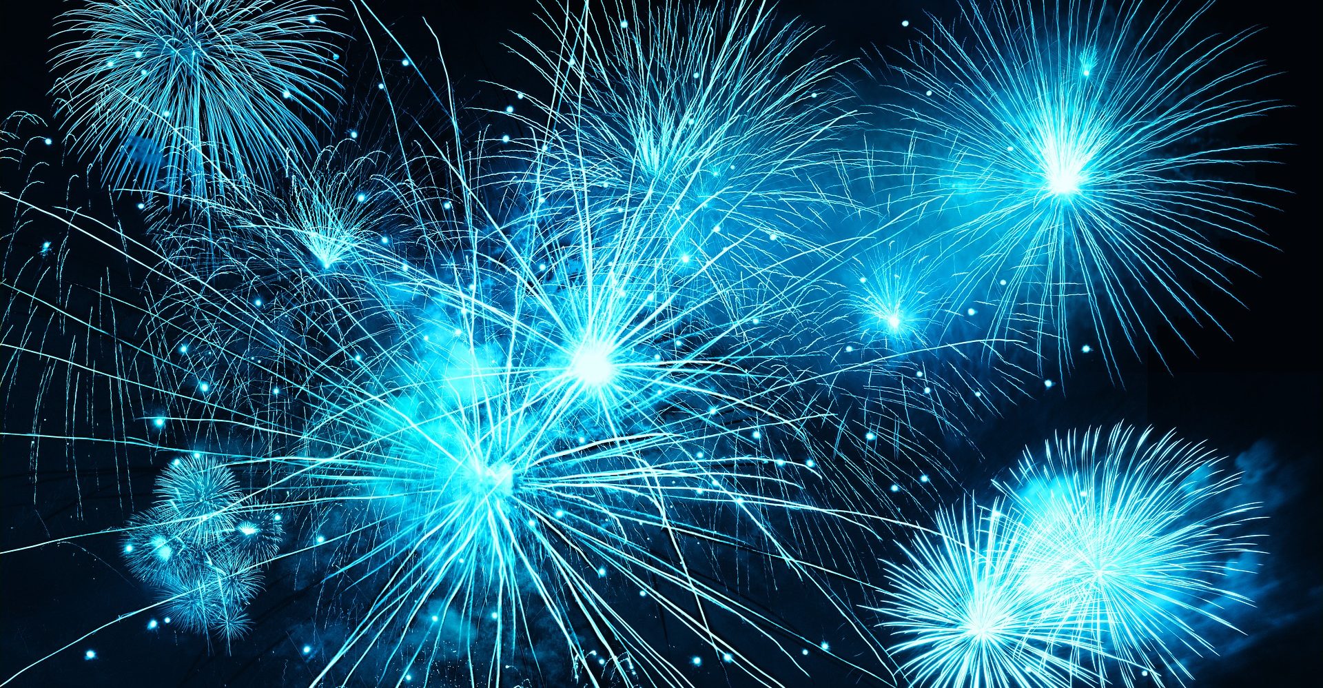 fireworks-3816686_1920